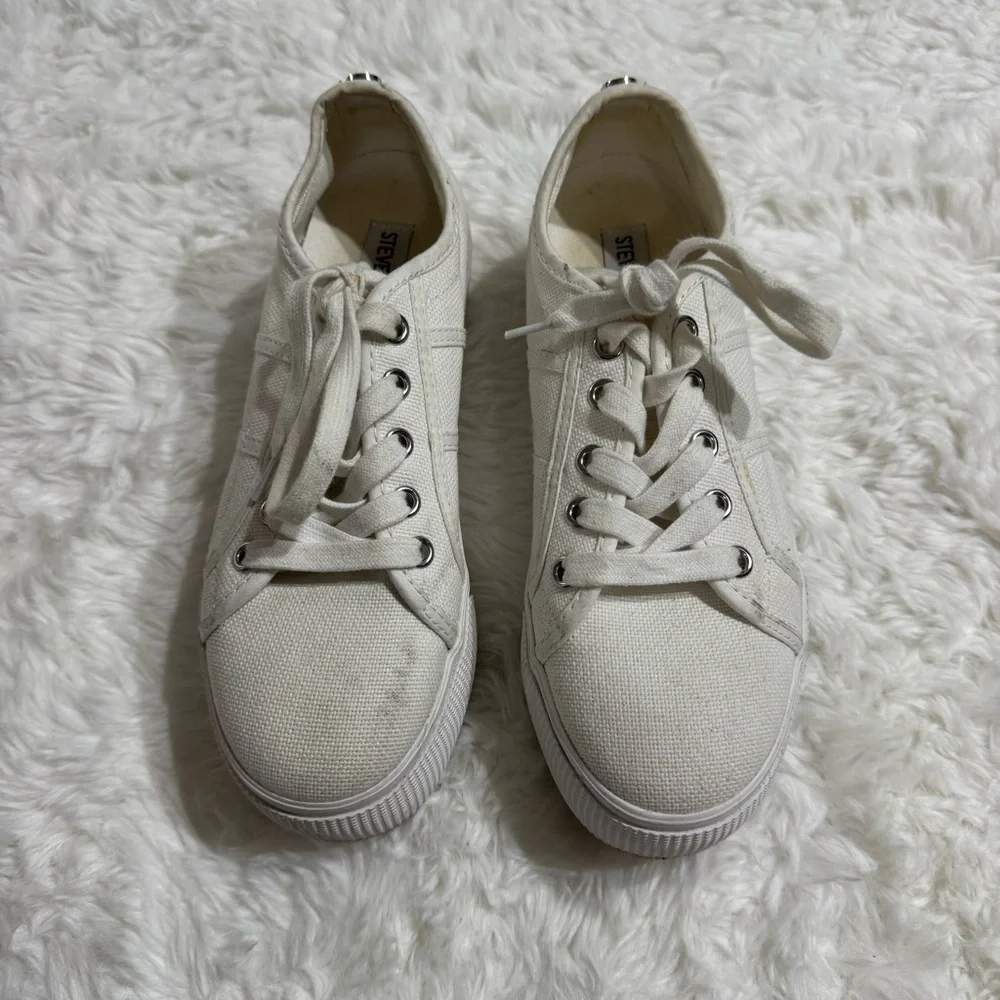 Steve Madden Emmi White Platform Tennis Shoes Size 6